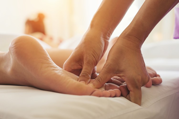 relaxing massage services 